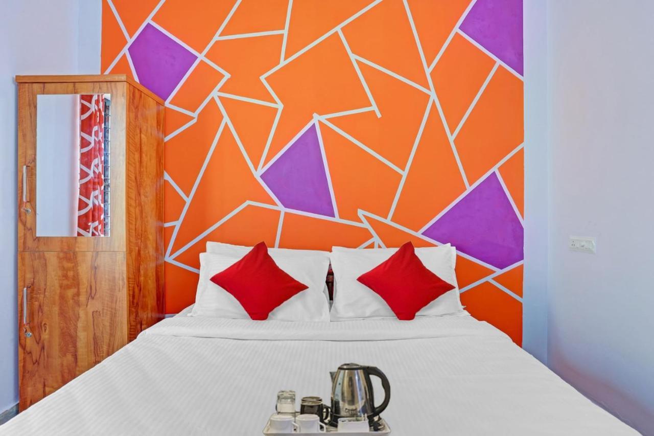 Super Hotel O Bevis Kazhakuttam Luaran gambar